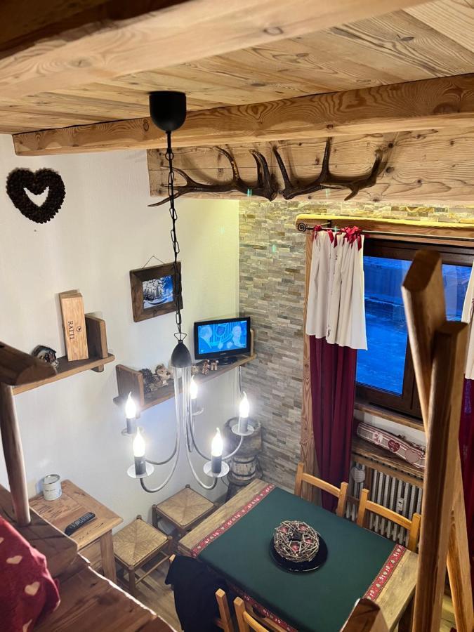 Nido Di Cloe Apartamento Sestriere Exterior foto