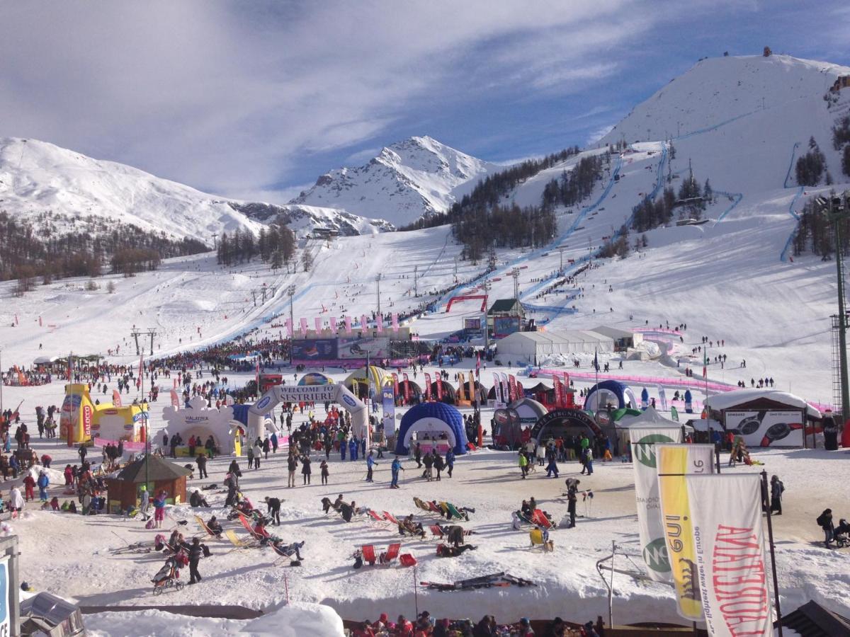 Nido Di Cloe Apartamento Sestriere Exterior foto